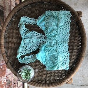 Arie bralette size small